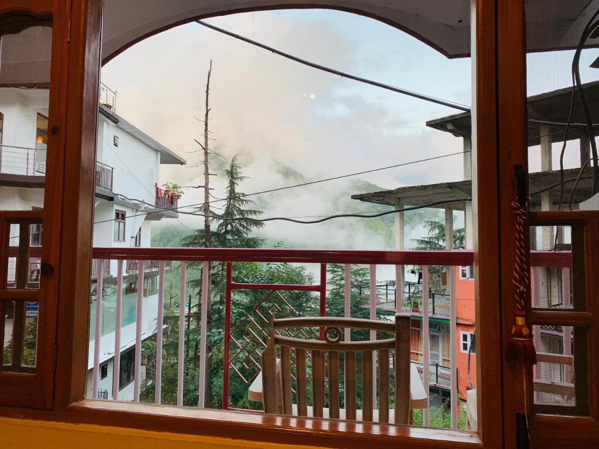 Auspiscious Him View Hotel McLeod Ganj Esterno foto